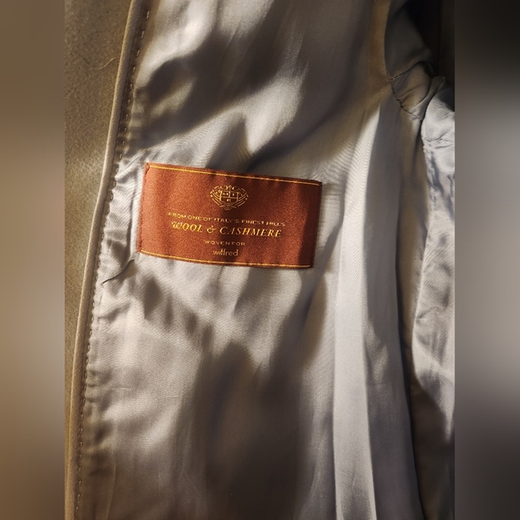 Aritzia Cocoon Coat Long version - Picture 6 of 8